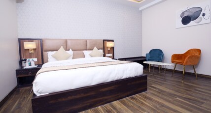 DD SUITES Room Type - Super Deluxe Room