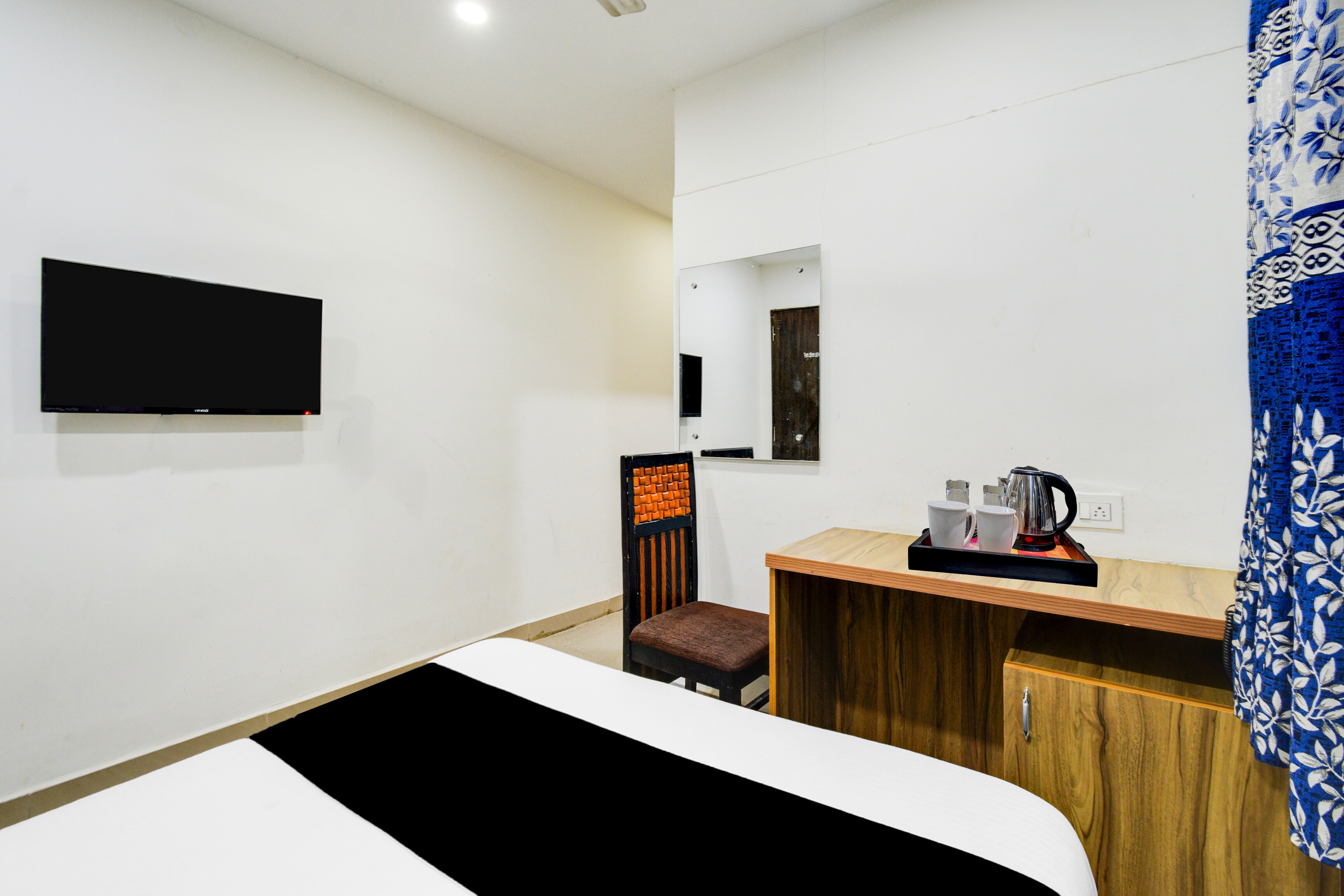 Jkc Resort Rates Super Townhouse HITEC City Metro Station Formerly JKC Grand Hotel ...