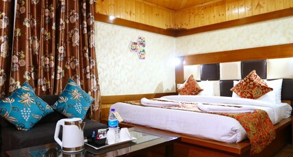 Elegant Resort Room Type - Deluxe Room