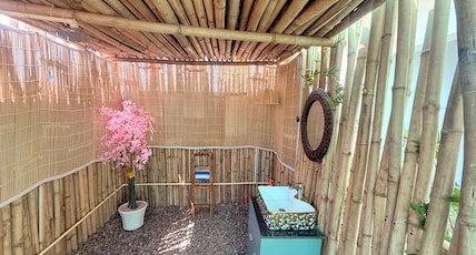 The Happy Hangout Luxe Stay Room Type - The Happy Hangout Luxe Stay
