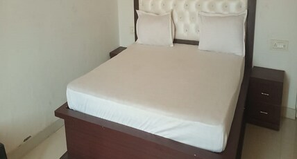 Hotel Rajmahal Palace Jaipur Room Type - Deluxe Room