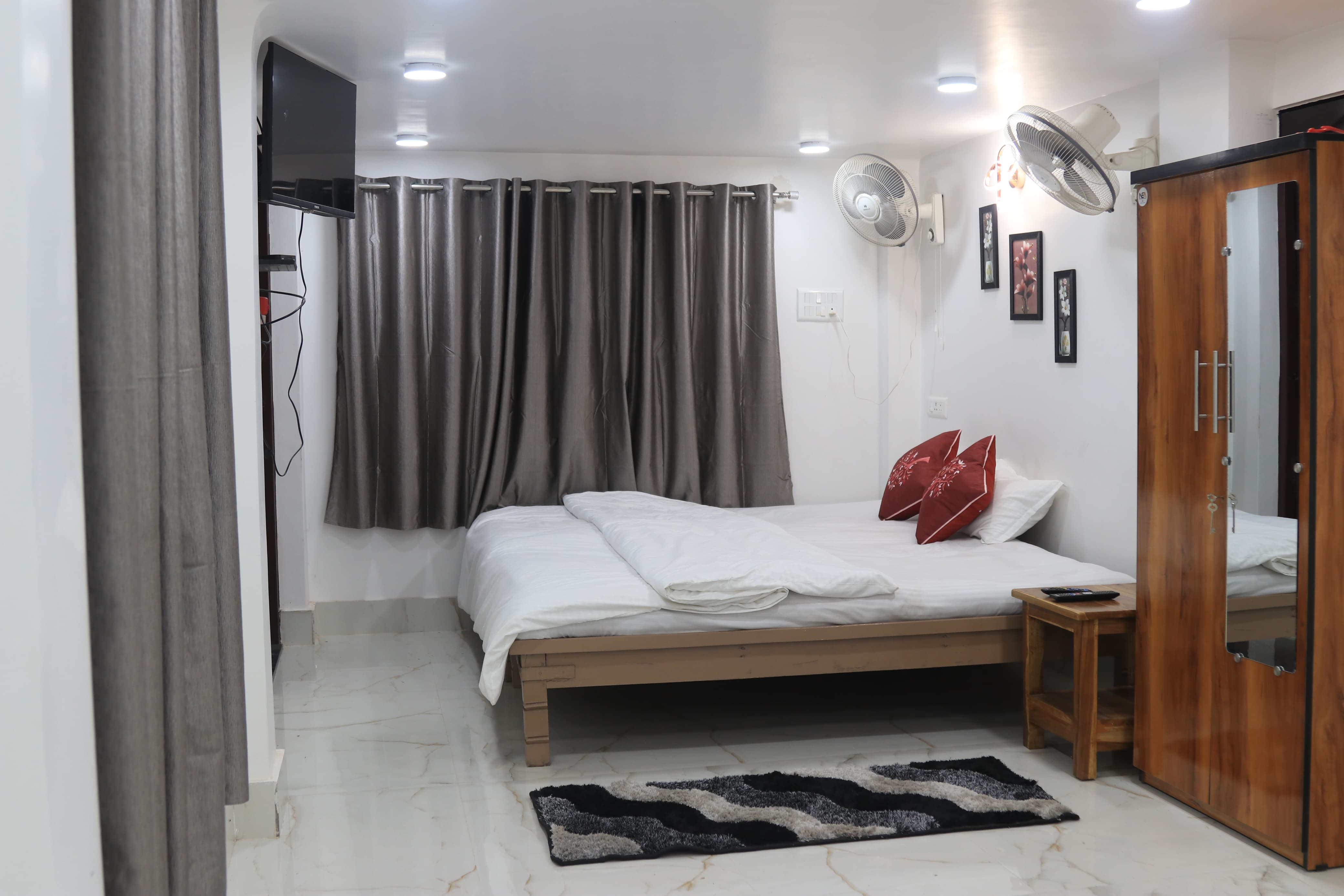 Kashi Villas | A Luxury Homestay - Tap to explore photos