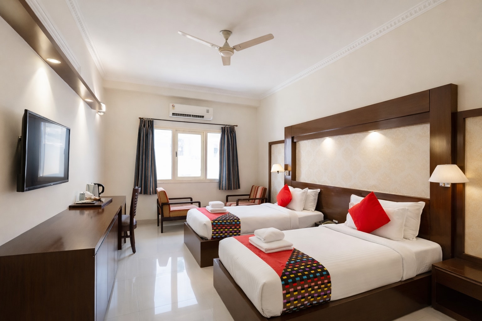 HOTEL KANT PALACE - Tap to explore photos