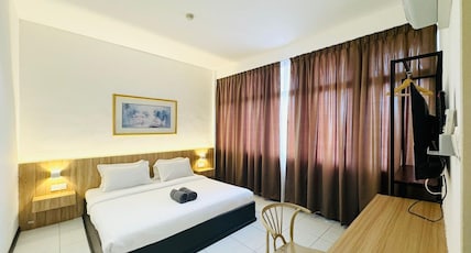 OYO Tawau Hospital Formerly Mangrove Hotel Room Type - Deluxe Queen