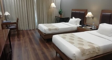 Renest Gandhidham Room Type - Sparrow Room