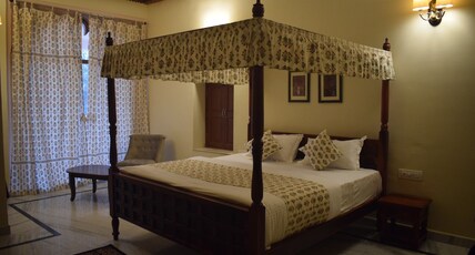 RAGHVENDRA HERITAGE Room Type - HERITAGE CLASSIC ROOM