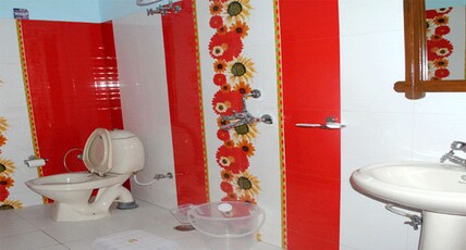 Hotel Shail Shikhar Room Type - Deluxe room
