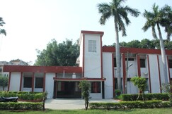 Rahi Tourist Bunglow Badaun