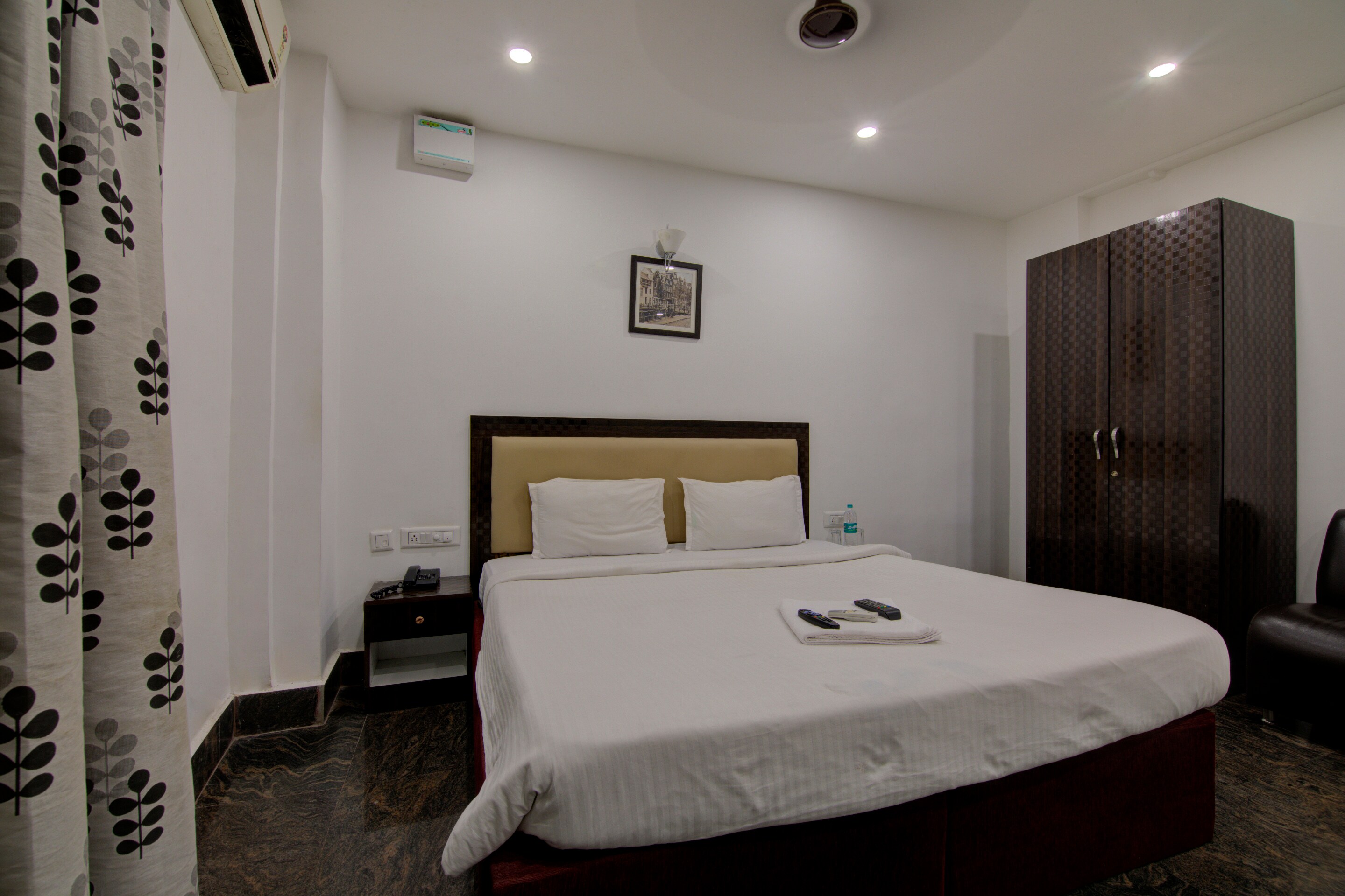Sanctum Suites Koramangala - Tap to explore photos