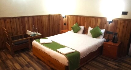 Hidden House FairView Room Type - Standard Budget Room