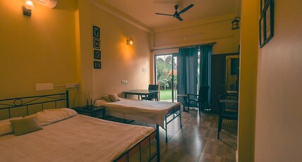 Bishwamoni Baganbari Deluxe Rooms Room Type - Deluxe Rooms