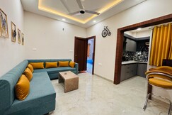 Home Escape 1BHK Bliss with Balcony Near Mahalaxmi Nagar