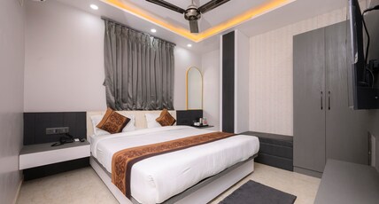 Hotel Maharani Palace Room Type - Super Deluxe