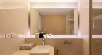 Hyatt Place Gurgaon Udyog Vihar Room Type - King Room (With Sofa Bed) Hyatt Place Gurgaon Udyog Vihar Room Type - King Room (With Sofa Bed)