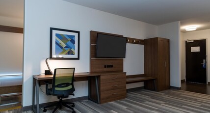 Holiday Inn Express & Suites EDMONTON SW  Room Type - 2 Queen Bed Suite 2 Sofa Beds