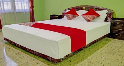 Hotel O Desa Wisata Pandean Room Type - SPOT ON Double Hotel O Desa Wisata Pandean Room Type - SPOT ON Double