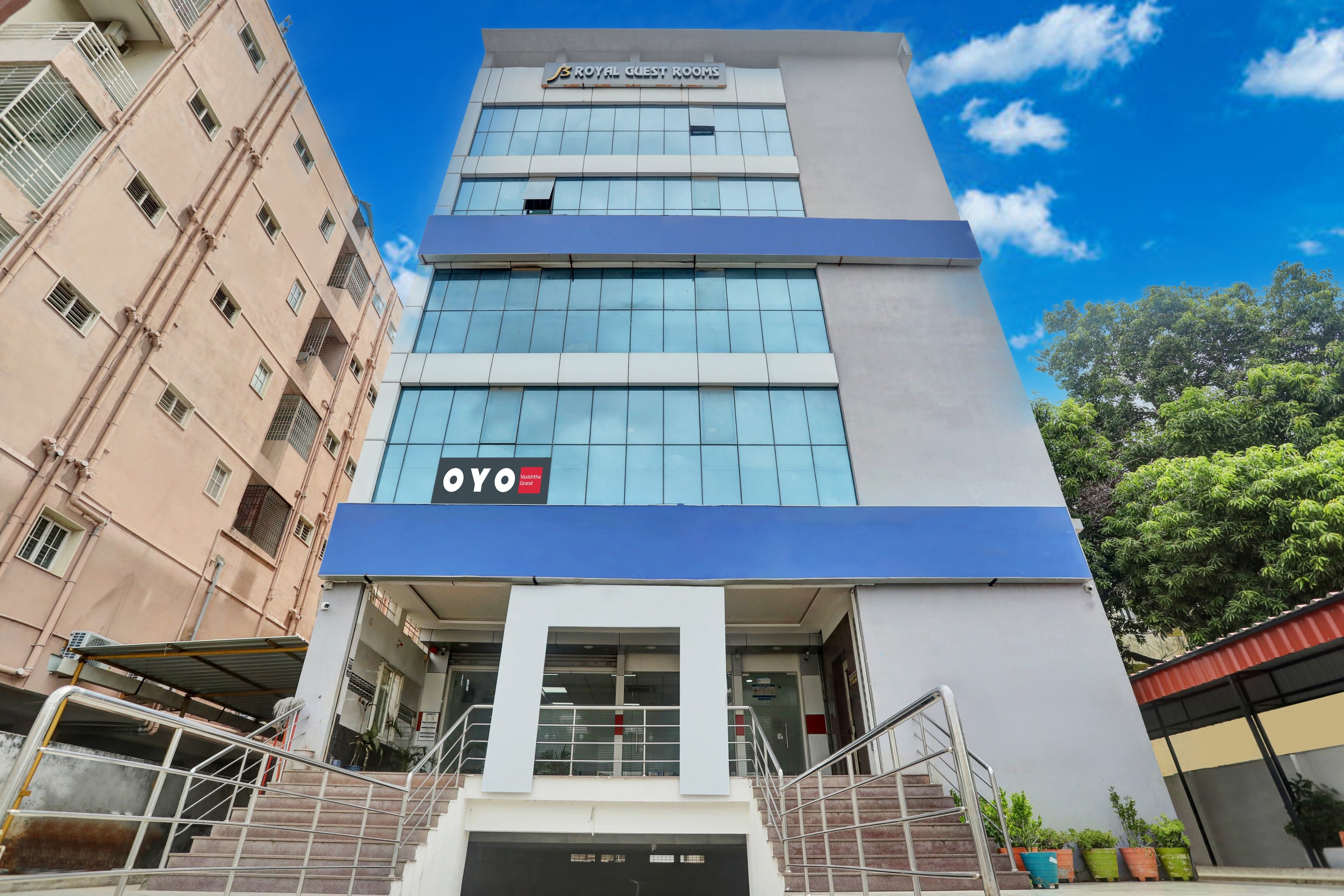 Hotel O J3 Royal Guest Rooms - Tap to explore photos