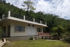 Om Mani Rishikesh 04 Private Cottage