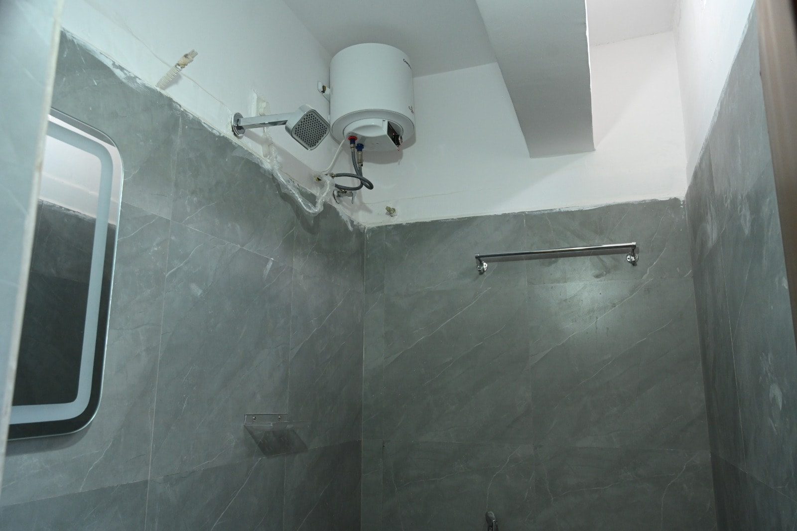 Raghava Guest House - Tap to explore photos