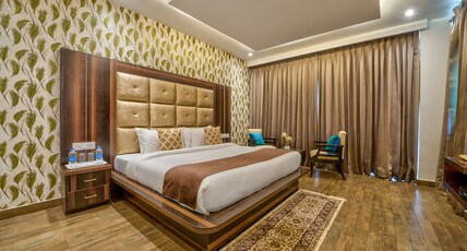 Kamal Residency Room Type - Premium Room