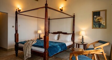 Dahabi Divine Himalayan Resort Room Type - Luxurious Wooden Rooms With Himalayan View And Radiant Flooring