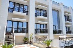 Khimji Bhagwandas Arogya Bhavan