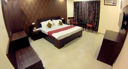 Hotel Anurag Room Type - Super Deluxe Room