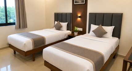 Hotel Keshav Pride, Dhule Room Type - Deluxe Twin Room Ac