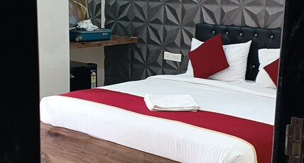 HOTEL VAISHNAVI GRAND LODGE Room Type - Executive Room