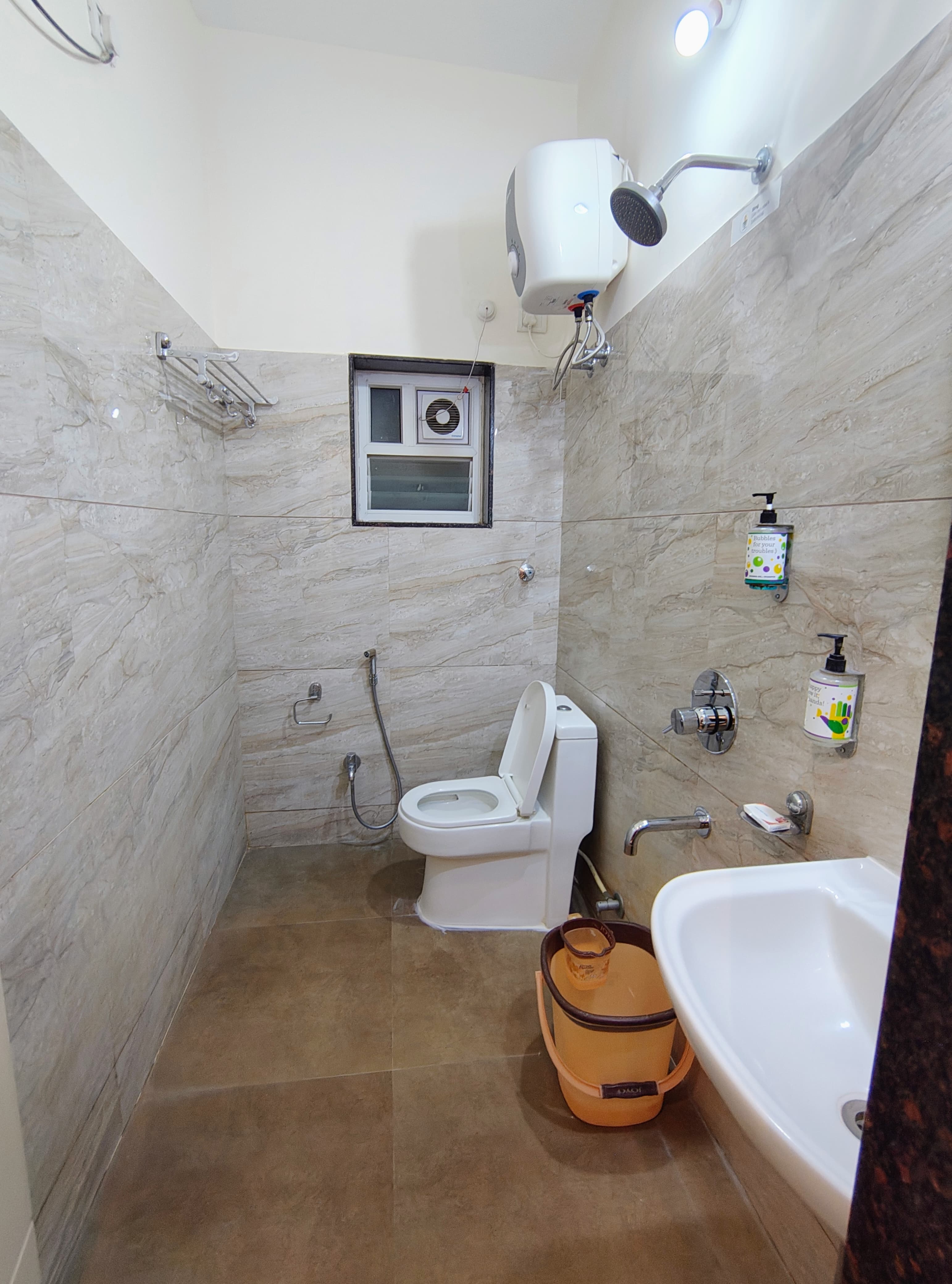 SHIVOM RESIDENCY Gachibowli - Tap to explore photos