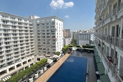 Cozy cube studio apartment