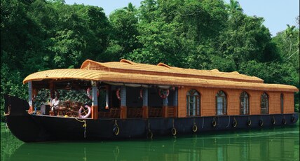 Indraprastham Houseboats Room Type - 4 Bedroom Deluxe Independent Houseboat