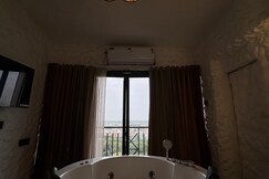 Address of Airnest Stays Casa Jacuzzi Luxury Room