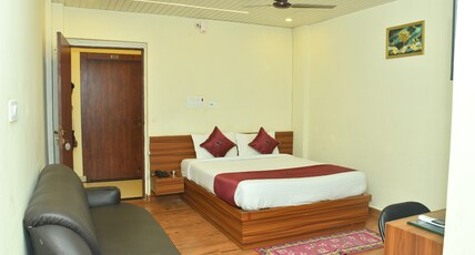Hotel The Royal Mint Room Type - Luxury AC Room