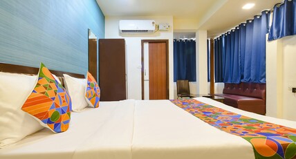 Hotel Prithviraj Room Type - Super Deluxe AC