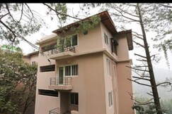 1BHK Nainigreen valley kainchidham luxurious homestay