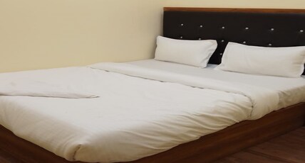 Hotel Crown Room Type - Standard Room