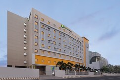 Holiday Inn Express Chennai OMR Thoraipakkam