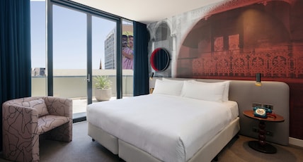 Indigo Sydney Potts Point Room Type - 1 Bedroom Suite City Skyline View Terrace Access Indigo Sydney Potts Point Room Type - 1 Bedroom Suite City Skyline View Terrace Access