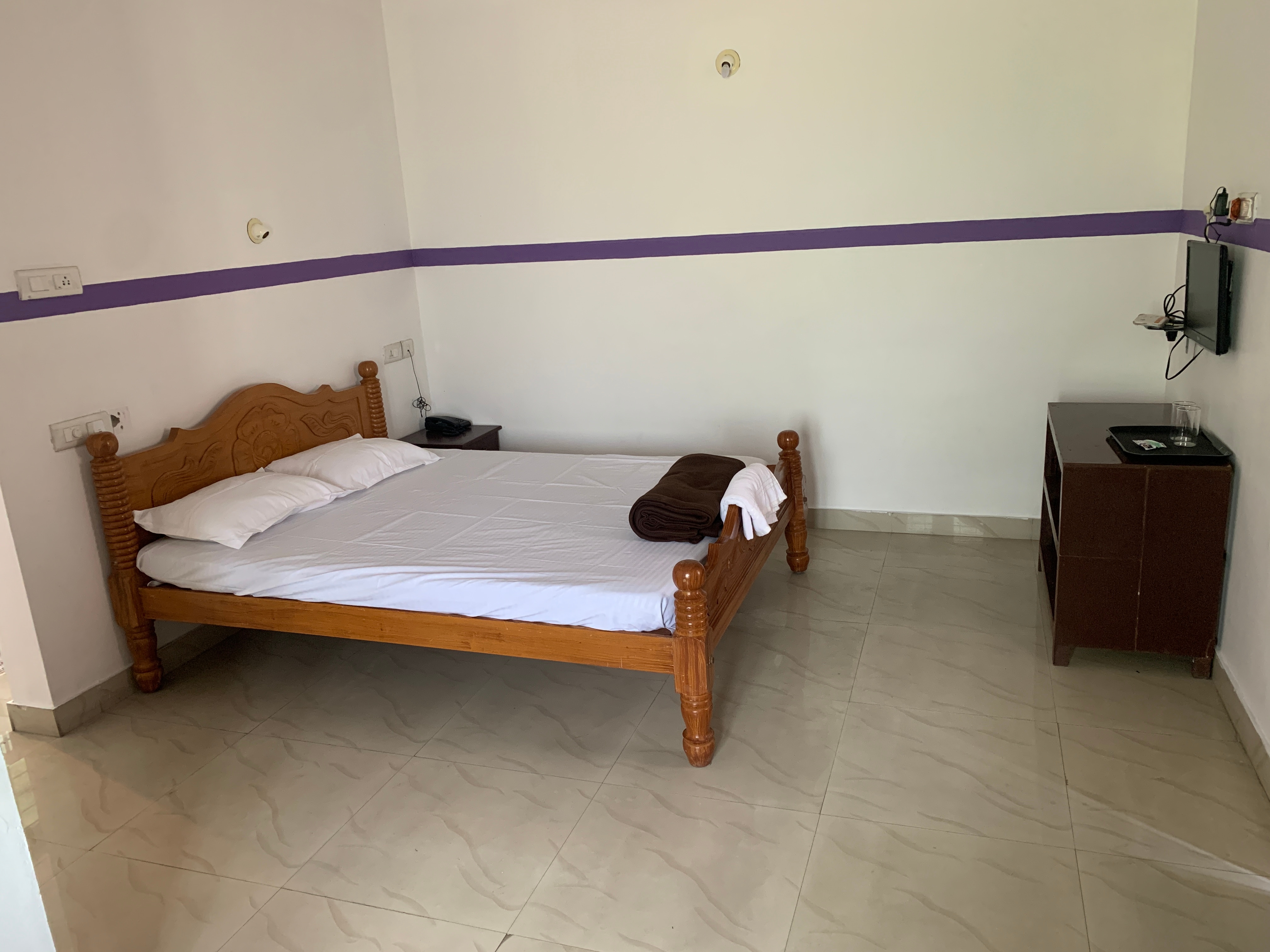 AMMA INN HIGHWAY HOTEL - Tap to explore photos