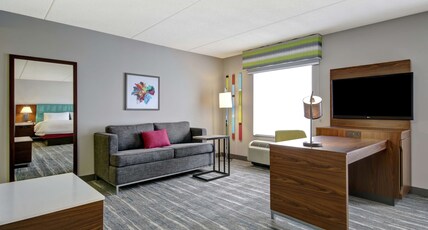 Hampton Inn & Suites by Hilton - Guelph Room Type - 1RM SUITE KING SPEC  NSMKG