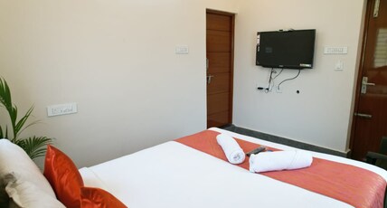 Unique Hotelz Ajvi Resorts Room Type - Double Room