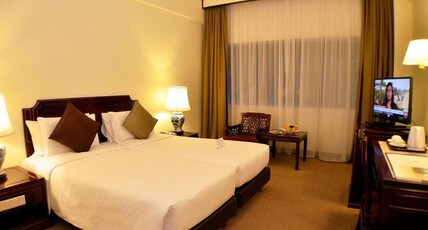 Grand Pacific Singapore Room Type - Deluxe Triple Room