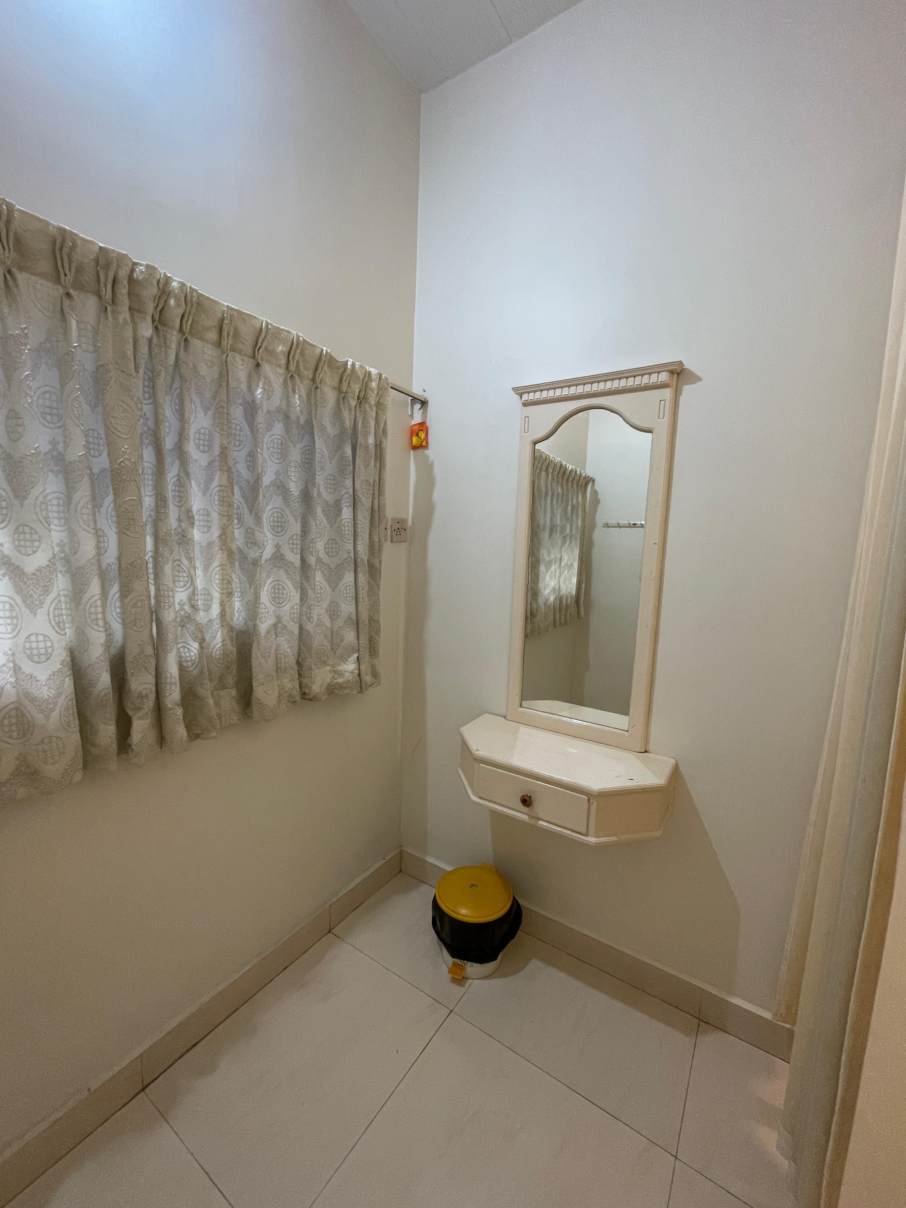 Guruvayur Homestay - Tap to explore photos