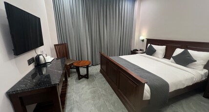 Devaan Hotel Room Type - Premium Room