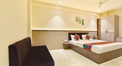 FabHotel Stay Venue Inn Room Type - Premium Room