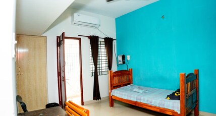 VIJIRAJ ILLAM - Luxury Private Room For Men Room Type - Batucaves