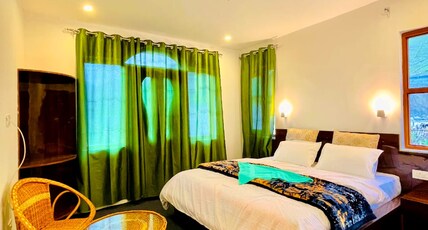 GOLDEN PEAK SONAMARG Room Type - Deluxe Rooms