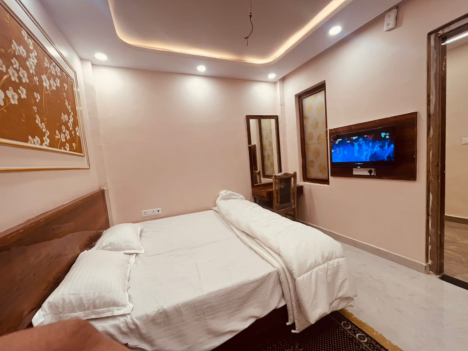 SHRI ANANDAM INN - Tap to explore photos