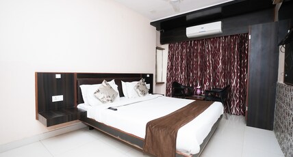 Hotel Madurai near Central Bus Stand, Udaipur Room Type - Super Deluxe Room